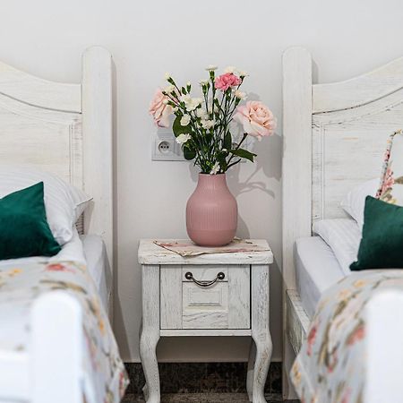 Modra Sikorka Villa Smardzewice Luaran gambar