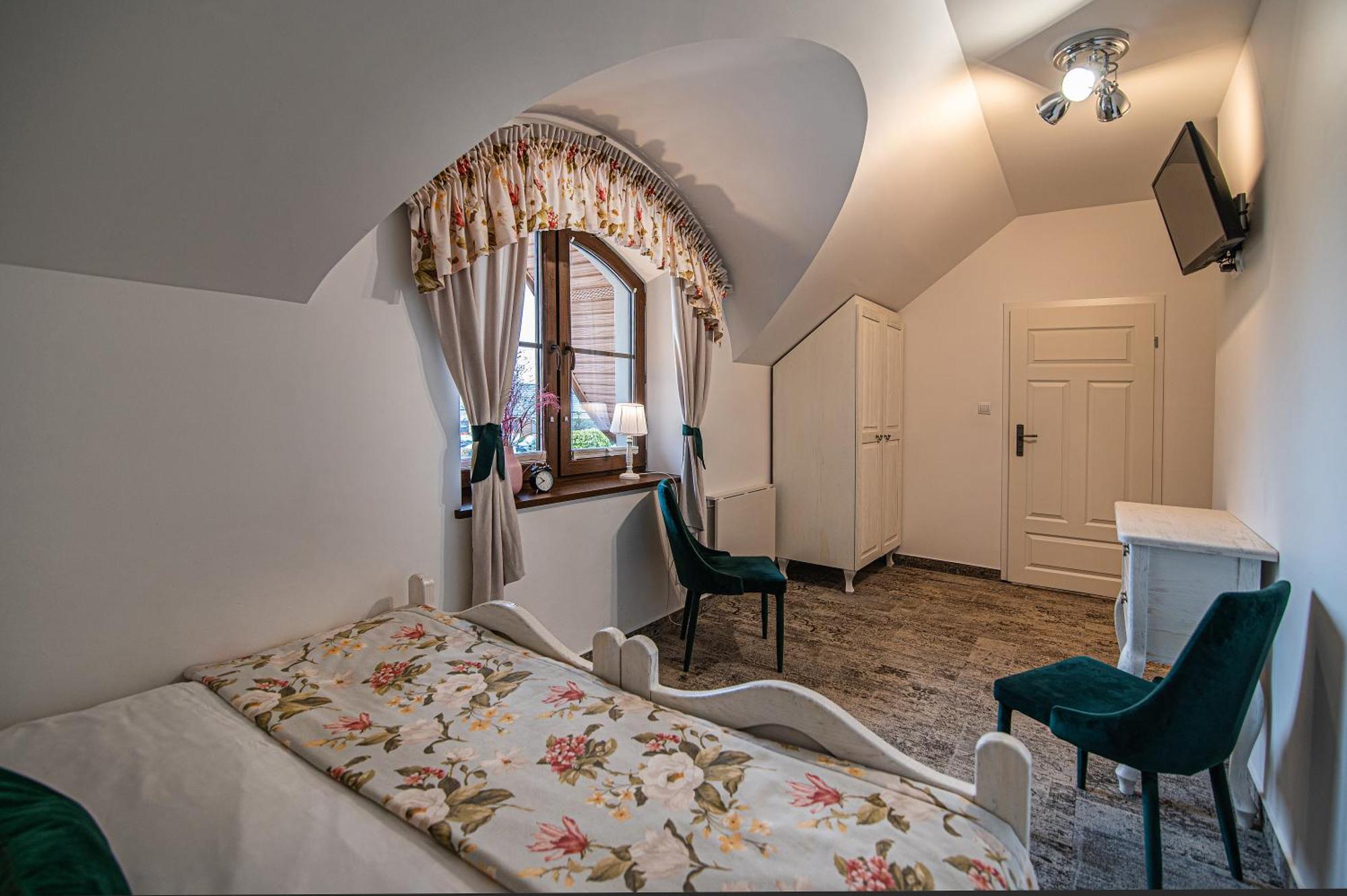 Modra Sikorka Villa Smardzewice Luaran gambar